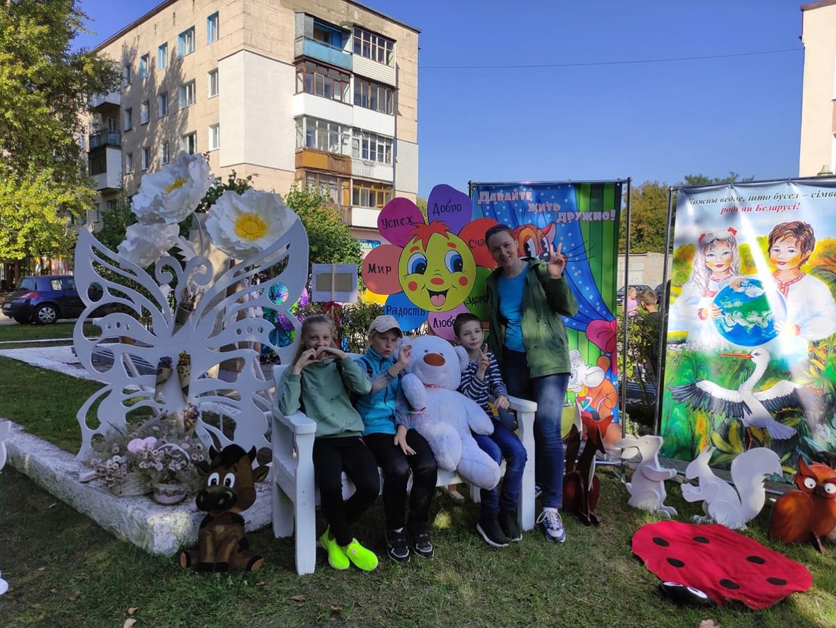 Праздник микрорайона «В нашем доме рады всем» прошел в Бобруйске