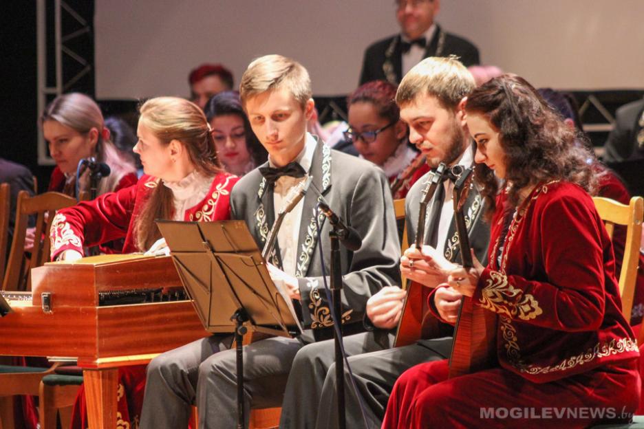 Мировые эстрадные и роковые хиты в исполнении юных музыкантов и оркестра народных инструментов им.Иванова прозвучат в Могилеве 27 мая