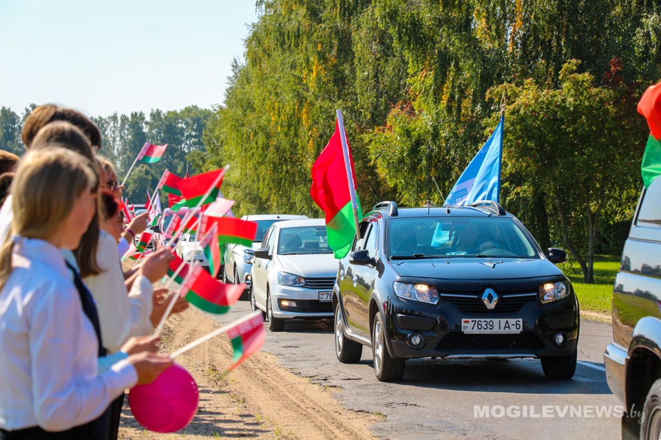 Республиканский автопробег «Символ единства» встретили на Могилевщине. Фото