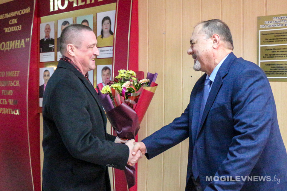 40 лет Александр Лапотентов возглавляет СПК «Колхоз «Родина». Фото