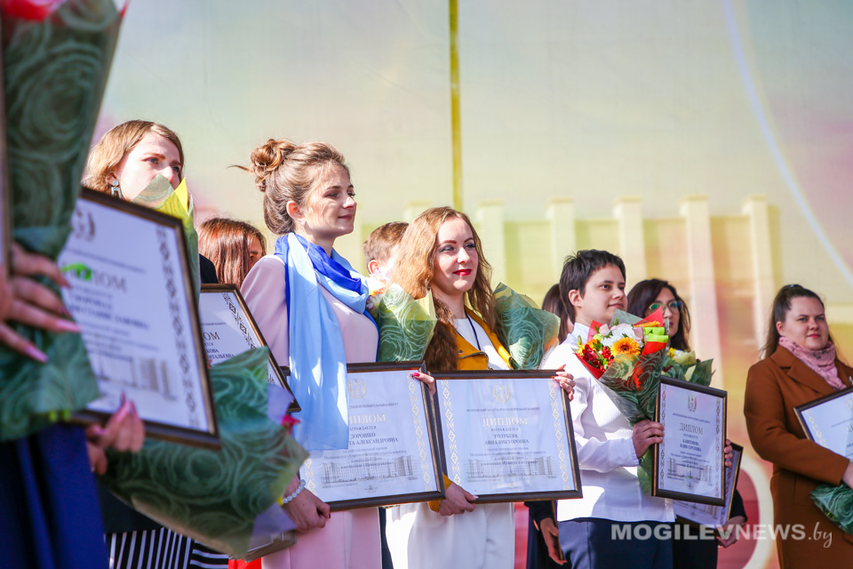 Социальную премию облисполкома вручили в Могилеве