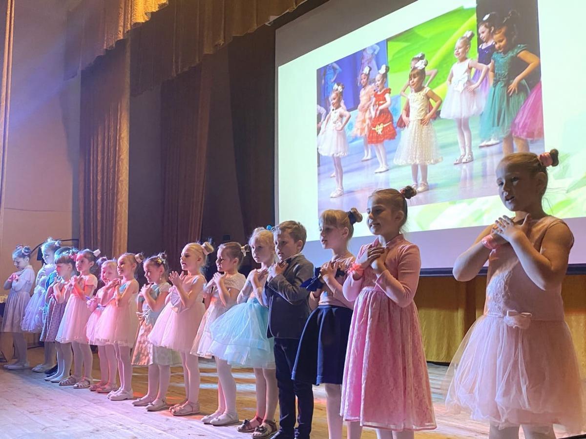 Отчётный концерт детской вокальной студии «ДО-МИ-СОЛЬКИ» прошел в Бобруйске