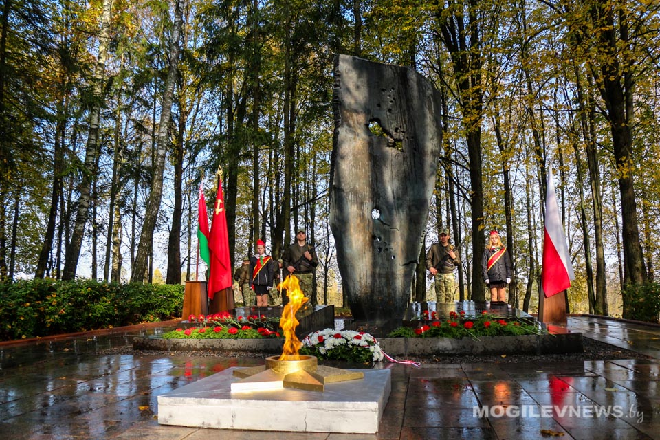 Торжественные мероприятия, посвященные 78-й годовщине битвы под Ленино прошли в Горецком районе