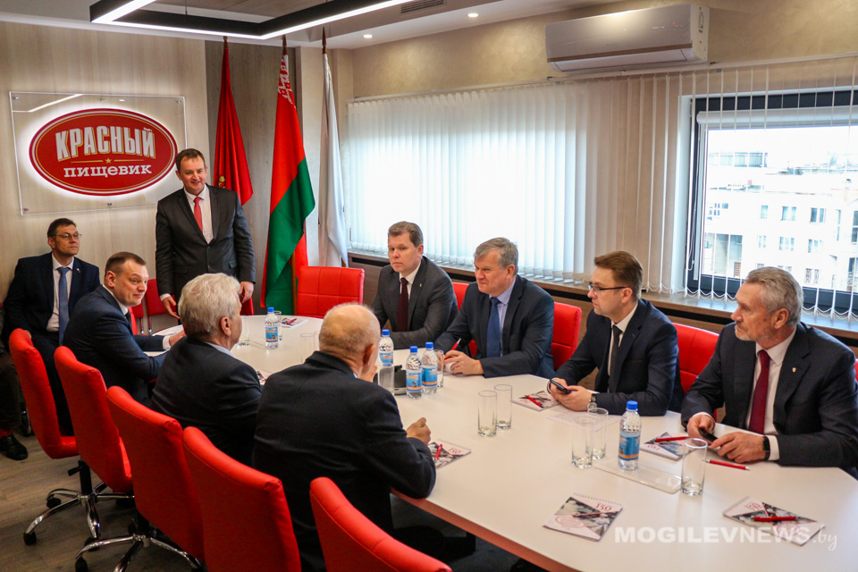 Заседание ассоциации промышленников и предпринимателей прошло в Бобруйске. Фото