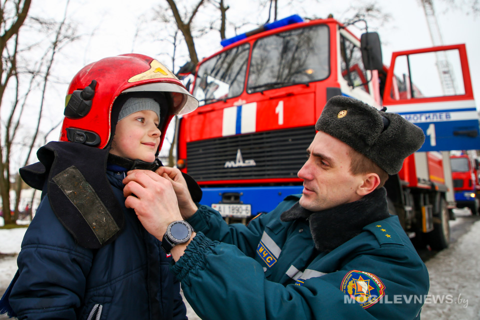 «Единый день безопасности» прошел в парке Подниколье в Могилеве. Фото