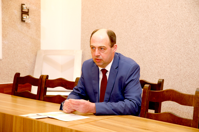 Участник VI Всебелорусского народного собрания Михаил Сухарев побывал в Климовичском филиале ОАО «Бабушкина крынка»