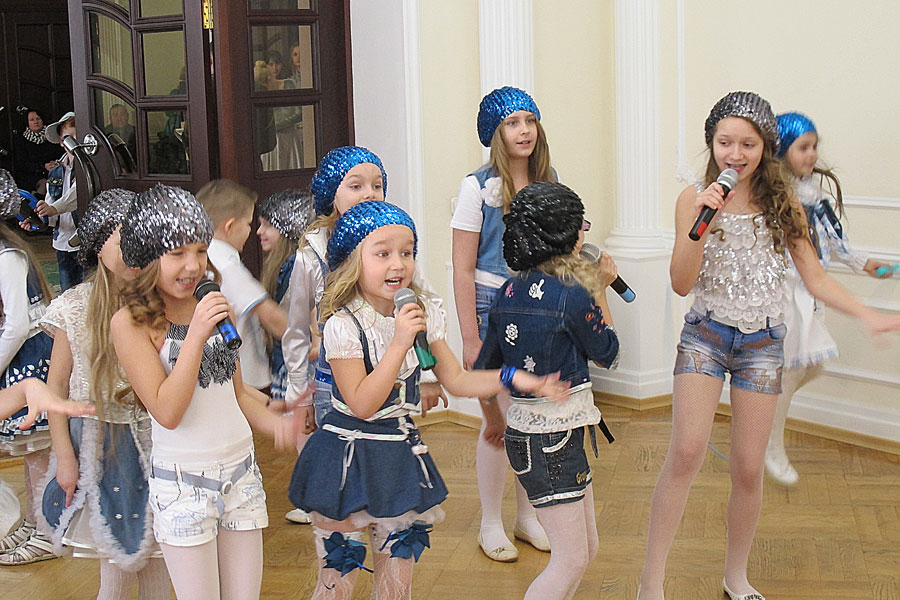 Творческие коллективы центра культуры и досуга Могилева примут участие в «Рождественских встречах»