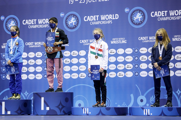 Представительницы Могилевской области завоевали награды на первенстве мира по женской борьбе среди кадеток
