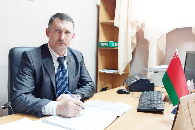 Важно закрепить молодежь на селе — мнение председателя Рясненского сельисполкома