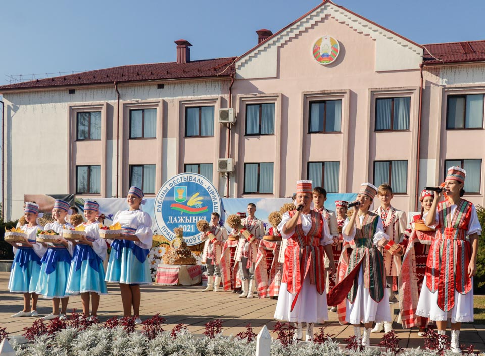 «Дожинки-2021» - праздник тружеников села отметили в Кировском районе