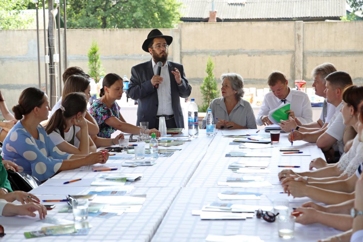 В «Еврейском дворике» прошел круглый стол по развитию туризма в Бобруйске