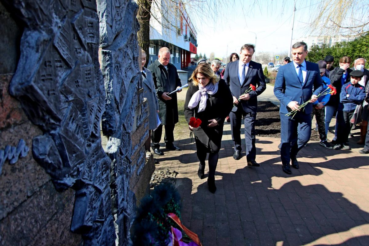 В Бобруйске прошел митинг, посвященный Международному дню освобождения узников фашистских концлагерей