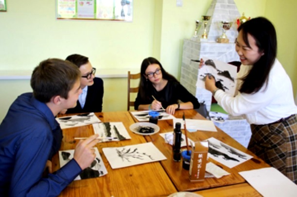 Гимназия Мстиславля и Институт международного образования Аньшаньского педуниверситета Китая подписали соглашение о сотрудничестве