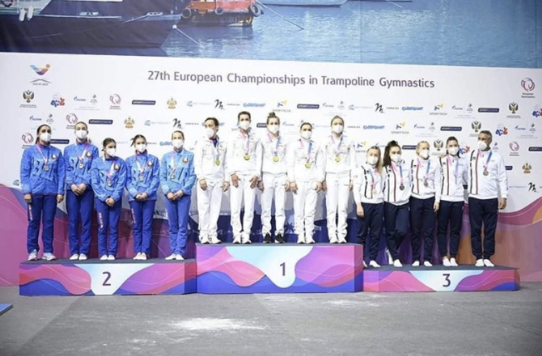 Могилевская спортсменка Татьяна Петреня в составе белорусской команды завоевала «серебро» на ЧЕ по прыжкам на батуте