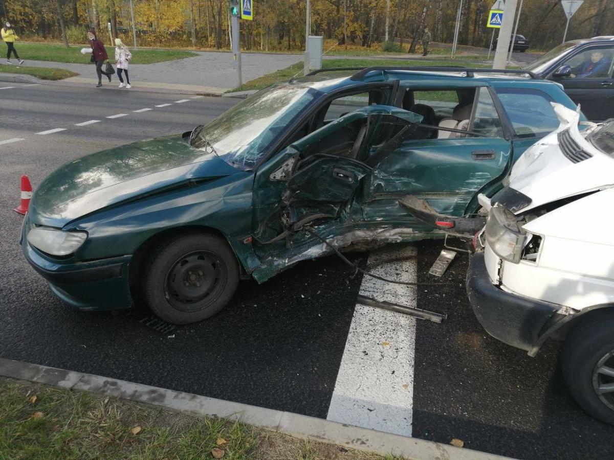 В Могилеве в результате ДТП на улице Якубовского пострадали трое детей