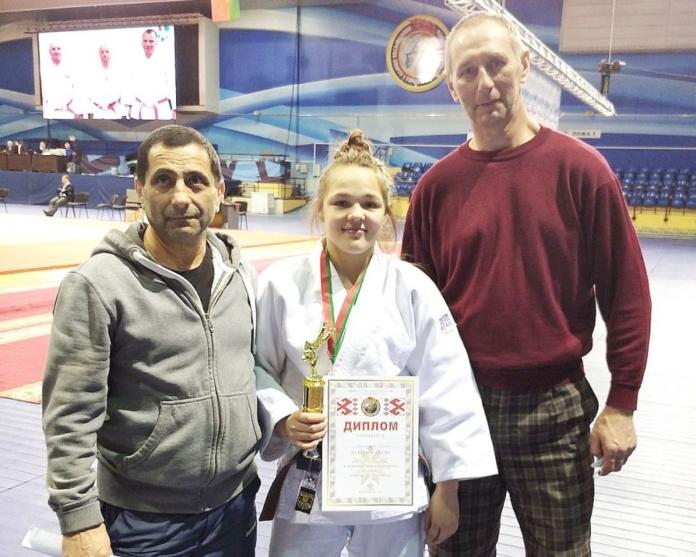 «Кубок Гуманова» в первенстве по дзюдо завоевала Полина Бурачкова из Костюковичей