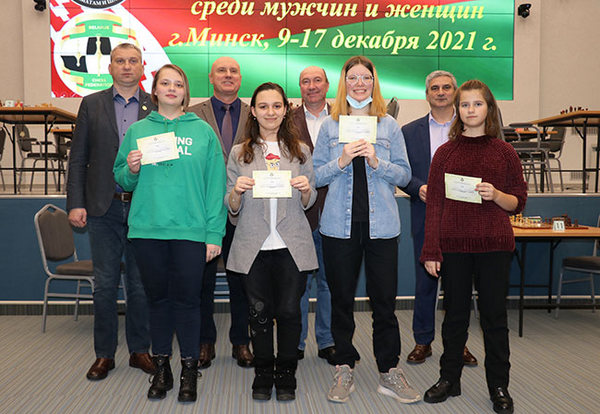 Представительницы Могилевской области заняли призовые места на первом этапе чемпионата Беларуси по шахматам