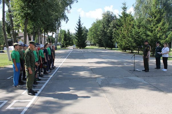 Военно-патриотический лагерь «Родина» создан на базе воинской части в Бобруйске