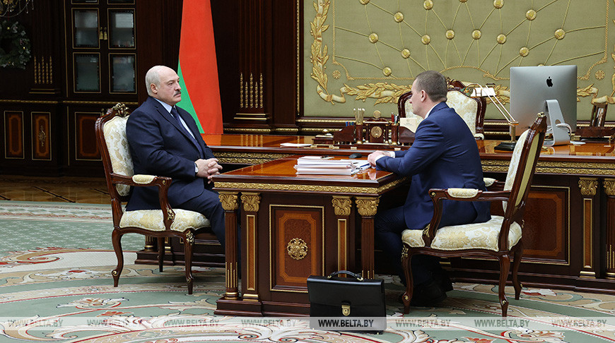 Александр Лукашенко: надо постараться не стягивать всю страну в Минск