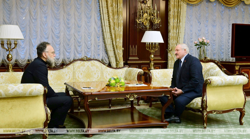 Лукашенко встретился с российским философом Дугиным. О чем они говорили