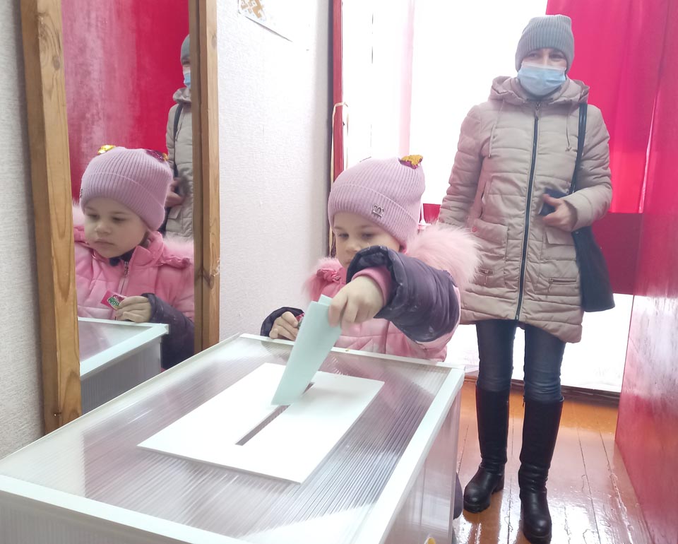 Активно голосуют жители улицы Симонова Могилева