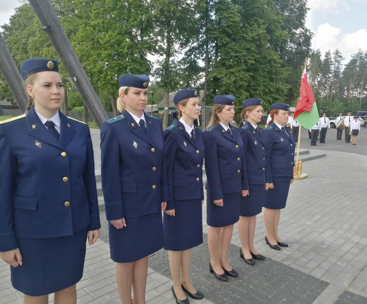 Церемония принятия Присяги прокурорского работника прошла в деревне Борки Кировского района. Фото