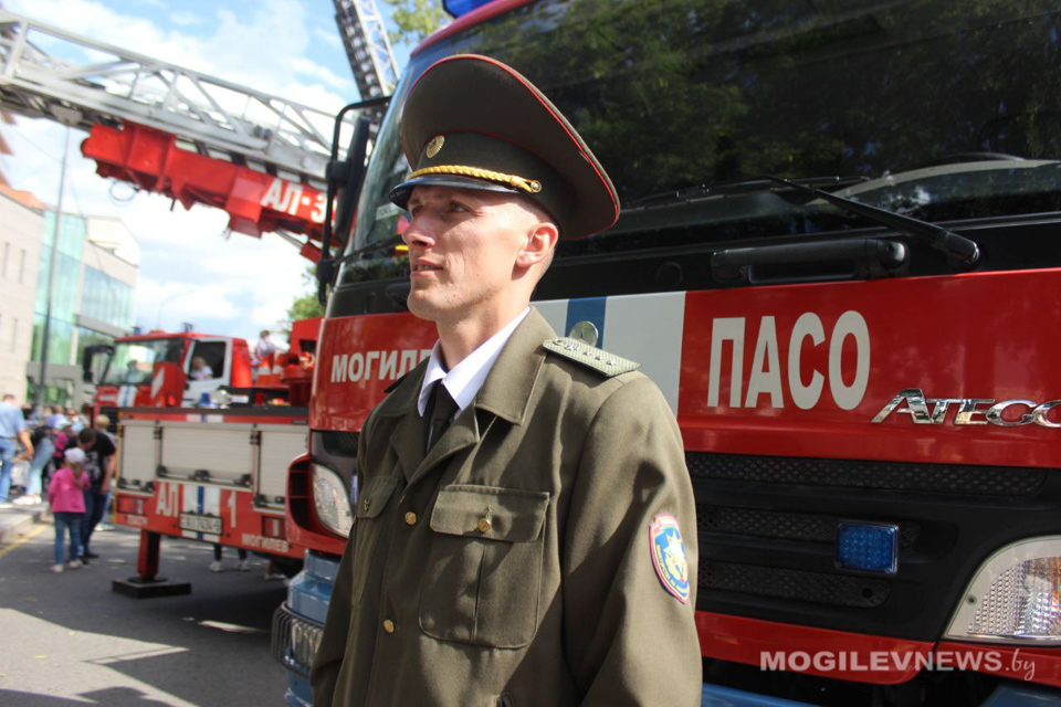 Праздничные мероприятия, посвященные Дню пожарной службы Республики Беларусь, прошли в Могилеве. Фото