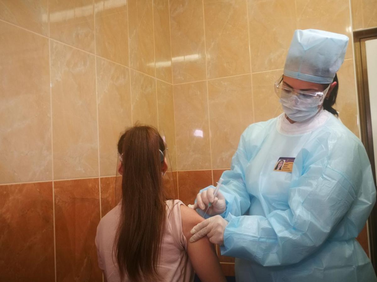 В Беларуси более 4,4 млн человек прошли полный курс вакцинации против COVID-19