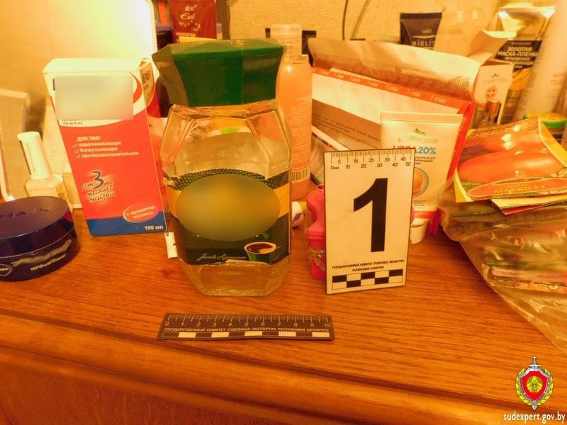 Житель Краснопольского района умер через два часа после того как выпил - судебные эксперты установили, чем он отравился