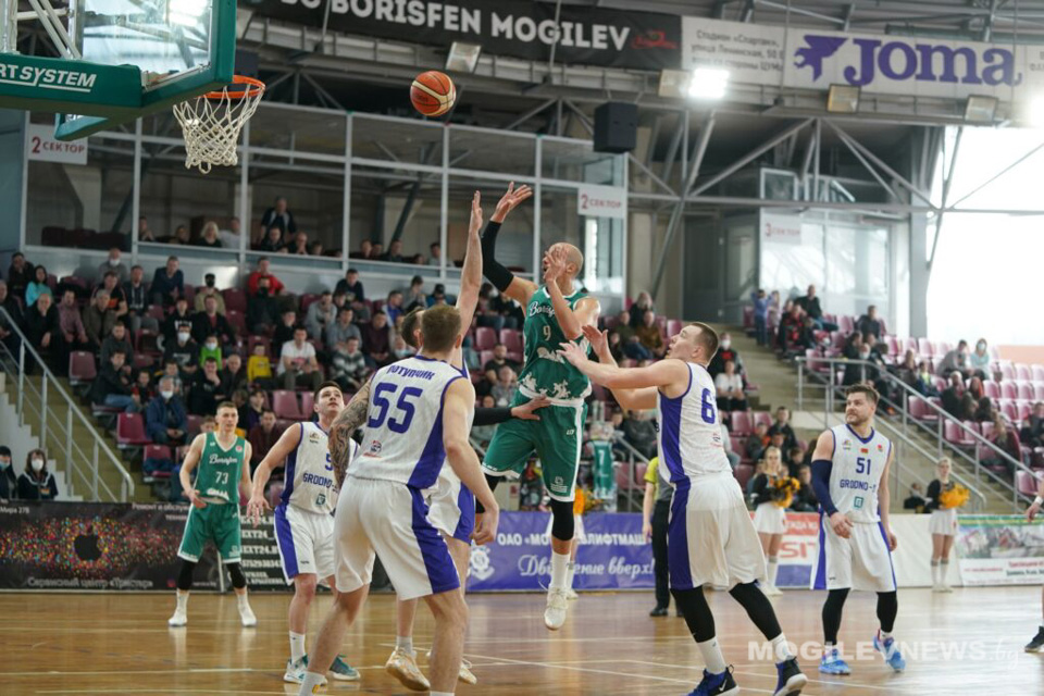 Могилевские «рыцари» одолели «Гродно» и укрепили позиции в чемпионате