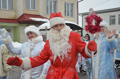 Новогоднее шествие «Ай да Дедушка Мороз!» прошло в Быхове