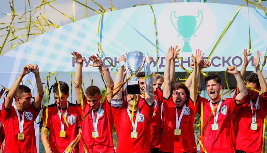 Футбольная команда БГУТ (Могилев) завоевала кубок студенческой лиги