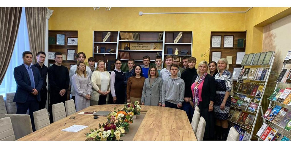 Открытие выставки книжного дара прошло в БРУ