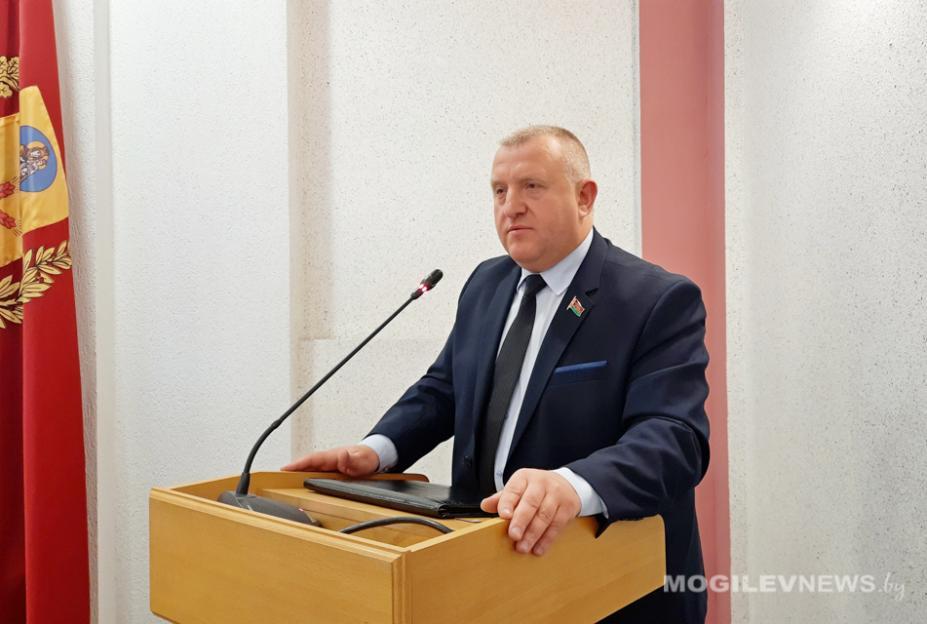 Олег Дьяченко: за четверть века европейцы, да и американцы, выстроили с нашей страной прочные экономические связи, а санкции разрушают их, приводят к большим убыткам для западного бизнеса