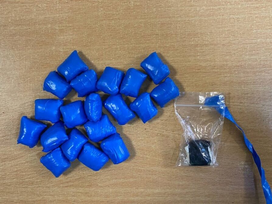 Житель Витебска пытался реализовать полкило психотропов на Могилевщине