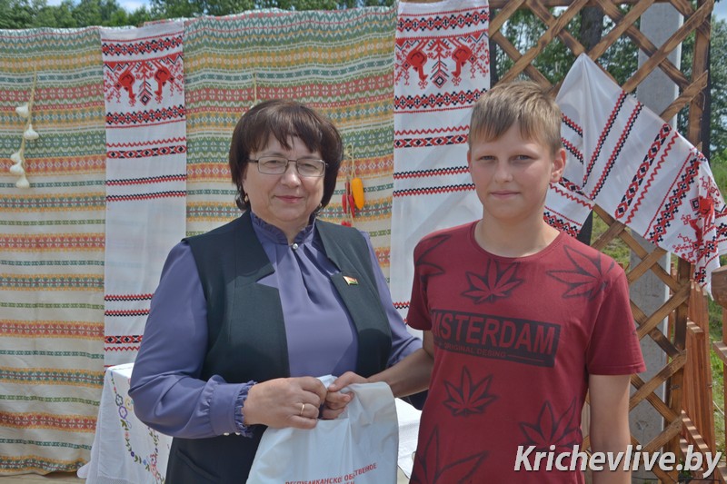 В кричевских Низках отметили День деревни