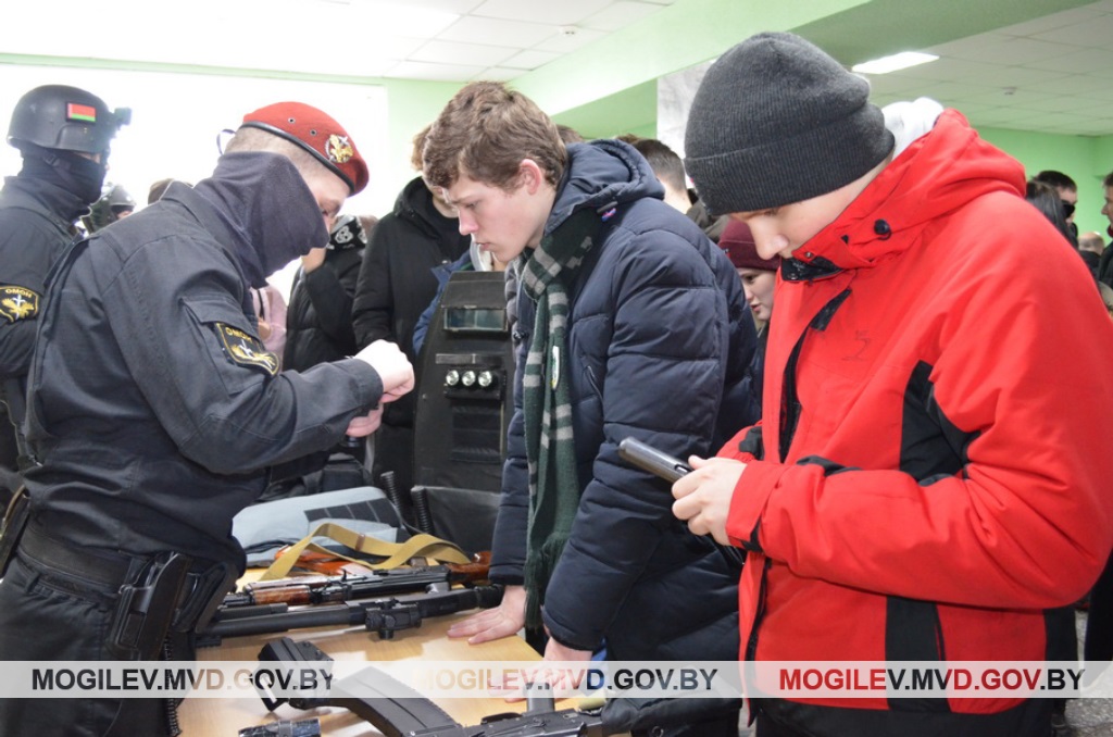 День открытых дверей прошел в УВД Бобруйского горисполкома