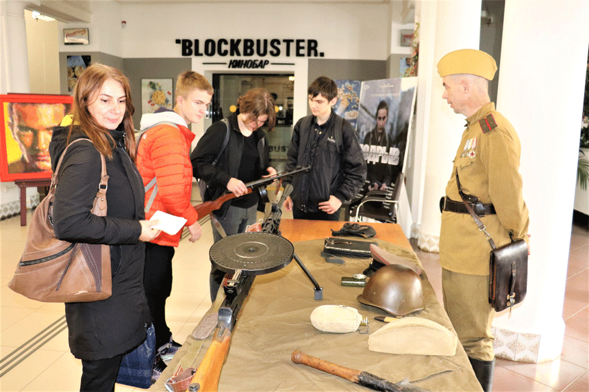 В кинотеатре «Родина» состоялась творческая встреча   молодежи с режиссером-постановщиком фильма «Подрыв» Иваном Павловым