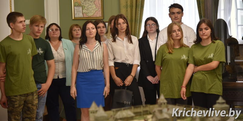 В Кричеве прошла встреча представителей СШ №5  райцентра и  СШ №6 г. Рославля