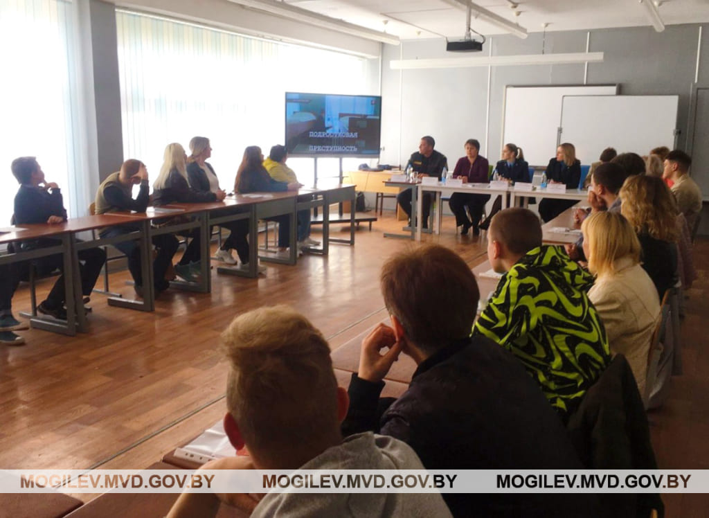 Правоохранители Могилевщины активно участвуют в организации летнего отдыха школьников