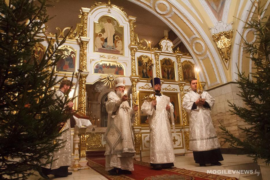 Расписание богослужений в праздник Рождества Христова в храмах Могилева и Могилевского района