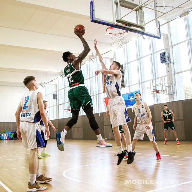 «Борисфен» одолевает «радиотехников» и отрывается от своих преследователей в таблице