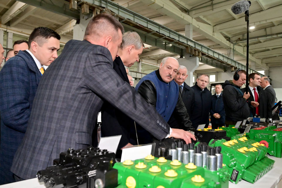 "Главная задача государства". Чем обусловлены жесткие требования Лукашенко в вопросе мелиорации?