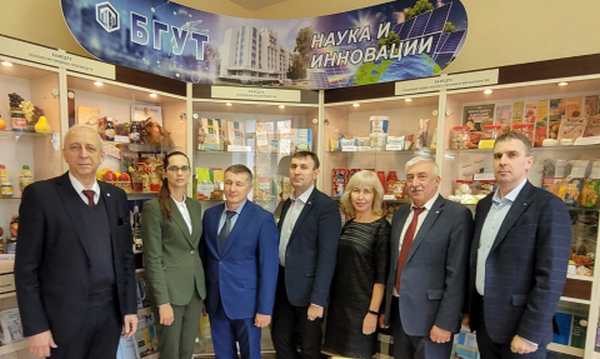 Дорожную карту сотрудничества создадут БГУТ и Воронежский госуниверситет инженерных технологий