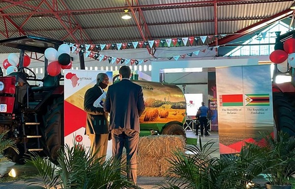 «Бобруйскагромаш» представил свою продукцию на выставке в Зимбабве