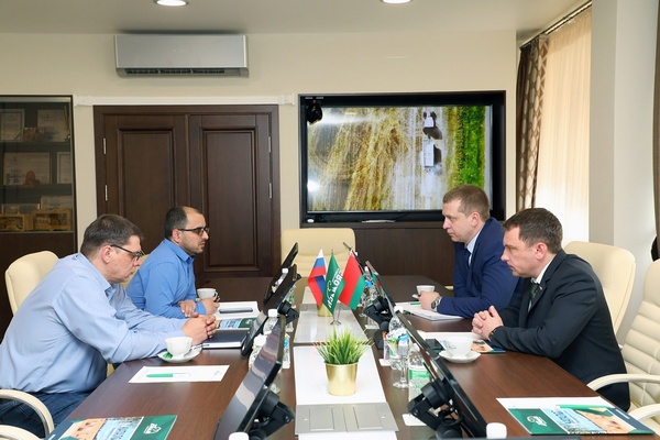 «Бобруйскагромаш» провел переговоры о поставках сельхозтехники с российским агрохолдингом