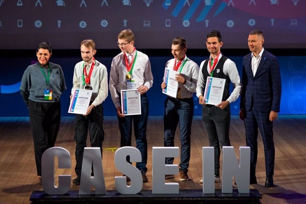Студенческая команда БРУ стала призером Международного инженерного чемпионата Case-in