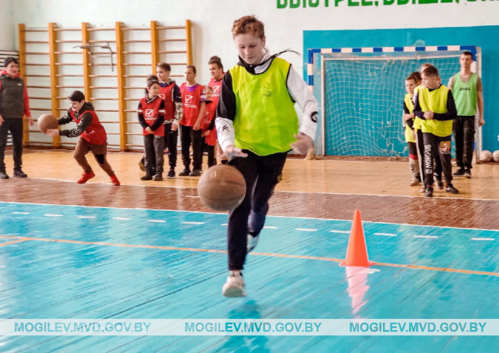 Cпортландия среди школьников прошла в Белыничах