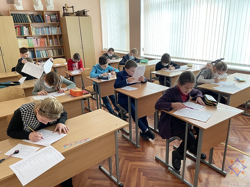 Ежегодный конкурс по основам безопасности жизнедеятельности прошел в Бобруйском районе