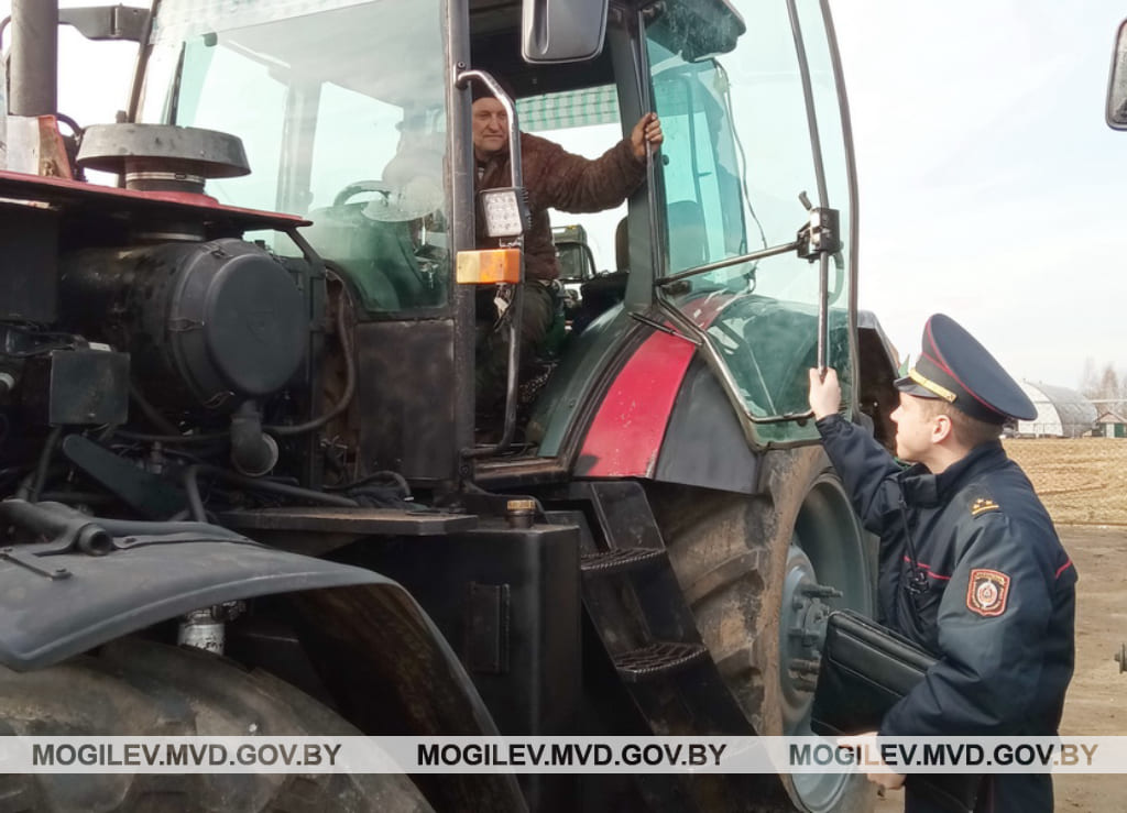 Рейды на объектах АПК проходят в Дрибинском районе